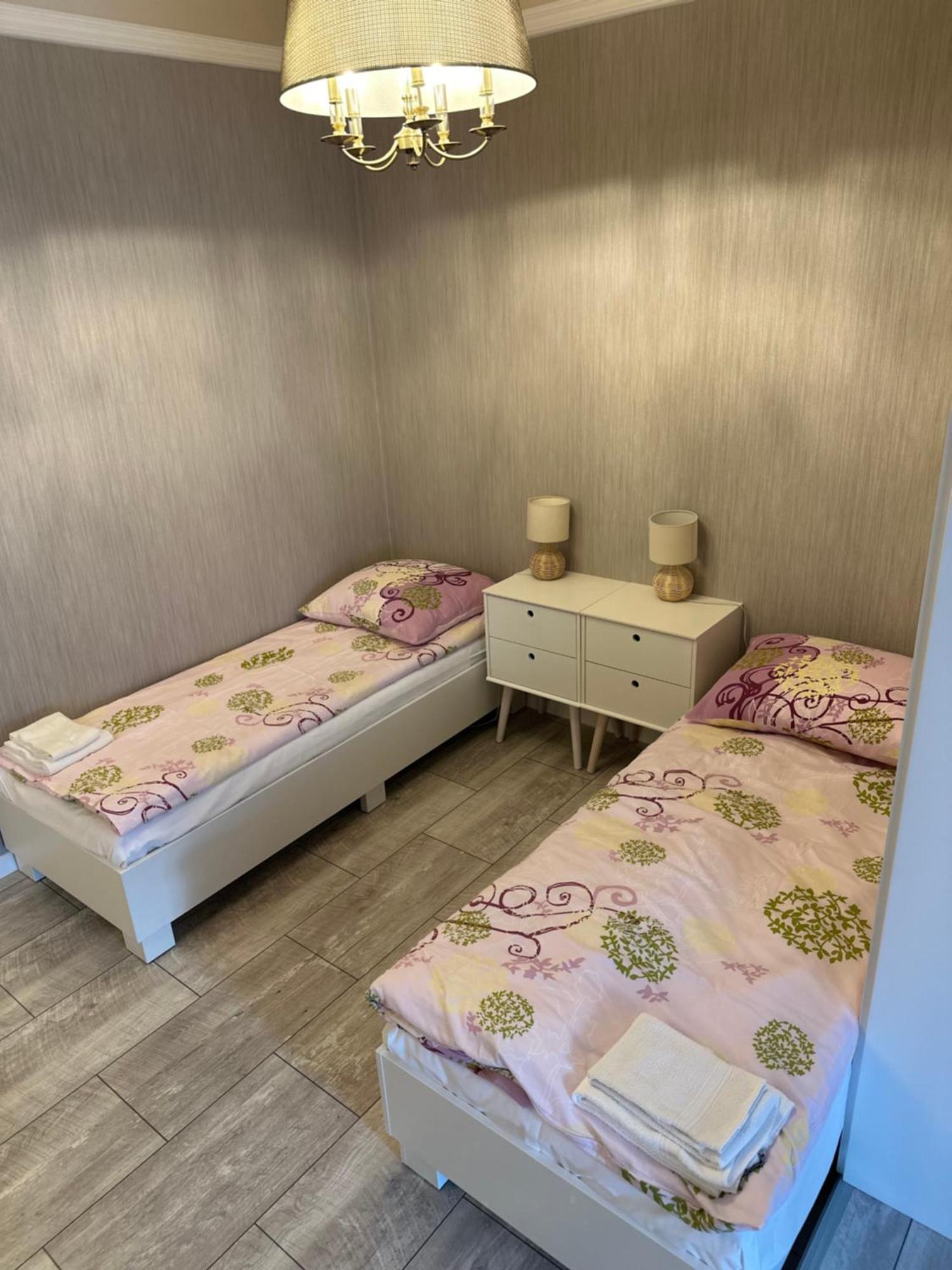Apartamenty Czerwona Roza Wieprz  Esterno foto