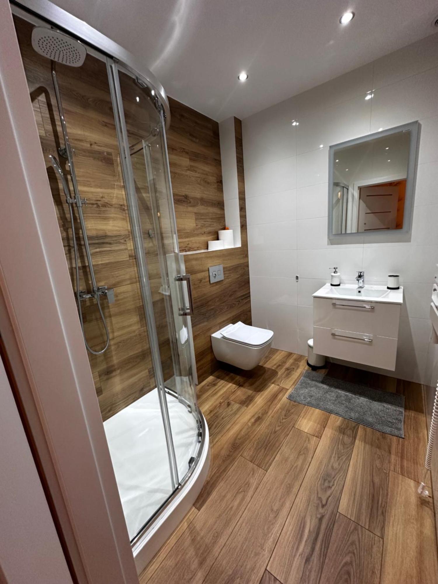 Apartamenty Czerwona Roza Wieprz  Esterno foto