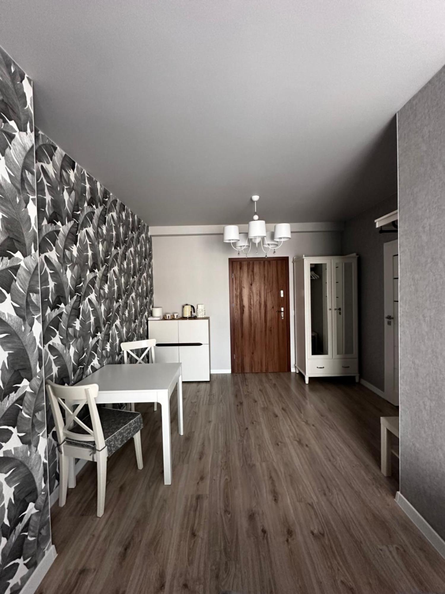 Apartamenty Czerwona Roza Wieprz  Esterno foto